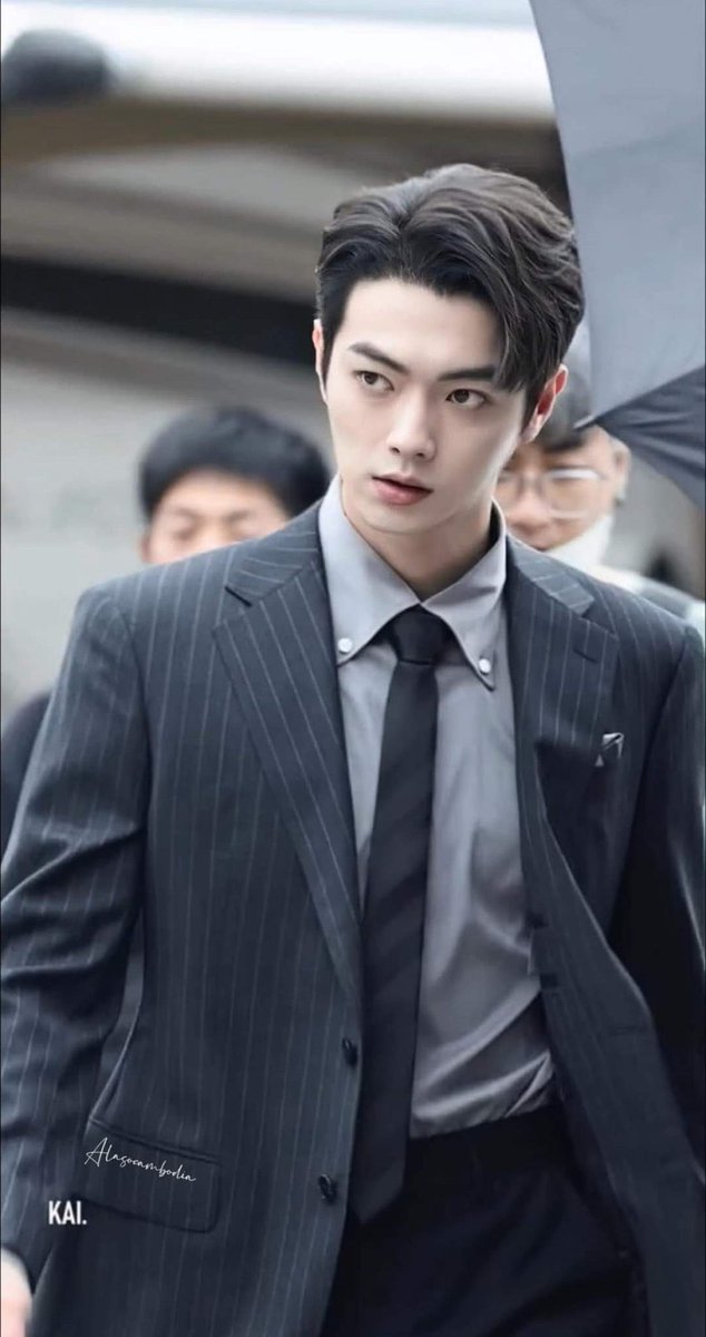 iitreasureyou's tweet photo. @sasanont กำแพงเมืองจีนสูงมาก พึ่งเข้าใจก็วันที่ได้เข้าไปนี่แหละค่ะ55555
#สวีข่าย คือคนที่พาเข้า จนตอนนี้ยังไม่ได้ออก เรื่องแรกที่ดูคือเรื่อง #AsBeautifulAsYou ฮีรับบทเป็นประธานบริษัท หน้าตาหล่อไม่พอคอสตูมส่งผมส่ง คนดูหลงหัวปักหัวปำา https://t.co/I8RQtFjylF