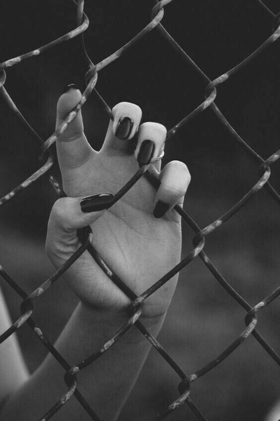 Invisibile18's tweet photo. I limiti della mente ci condizionano sempre!
Buongiorno 💋
#BuongiornoATutti https://t.co/CgagyPyNs4