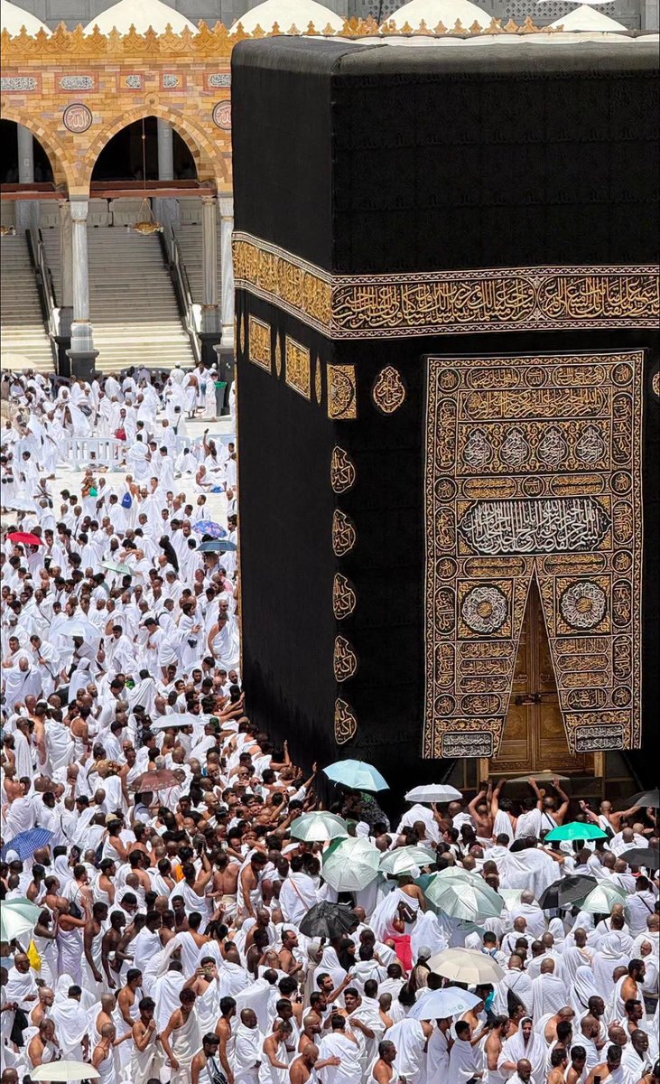Cool_Ustaz's tweet photo. Kun faya kun. 
In sha Allah  Hajj, Umrah 2027 Allahumma Ameen🕋🤍🤲🏼 https://t.co/2ZOcbkHt8Y