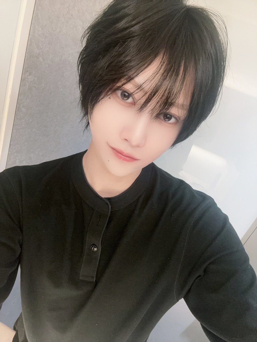 syo_official's tweet photo. 今日も好き？🌹

#俺だけみてろよ #メン地下 #自撮り界隈 
#8月14日ブロッサムワンマン 
#8月15日永瀬翔梧生誕祭 https://t.co/d2SiqzMZnQ