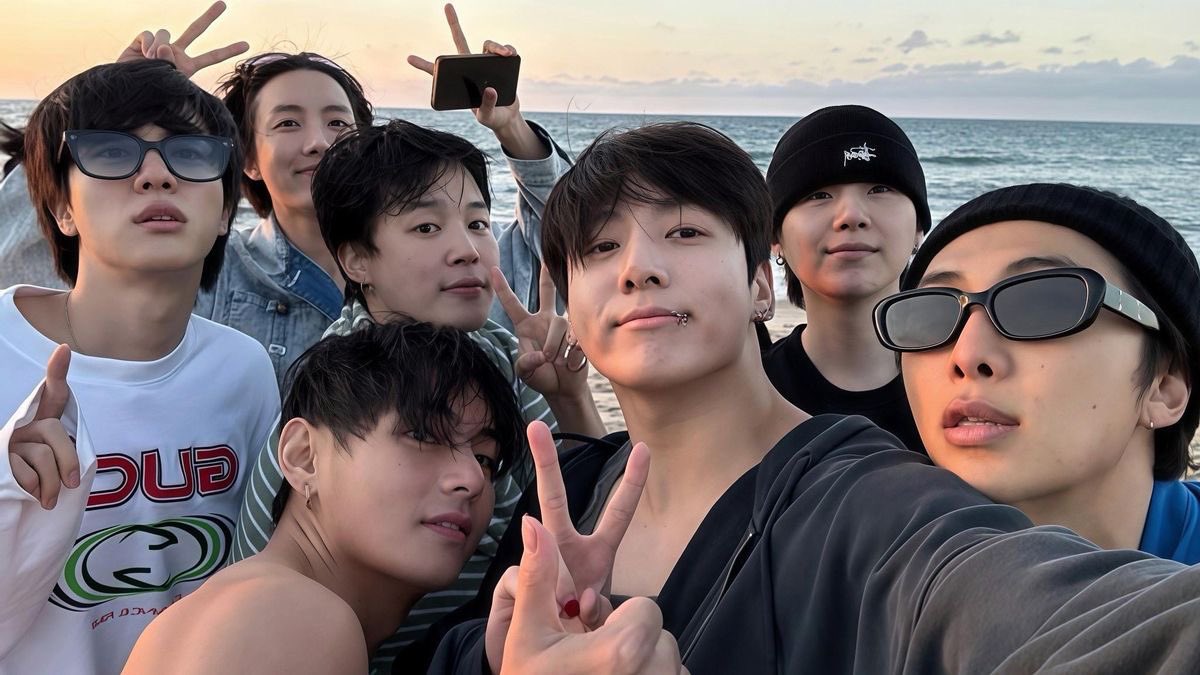 btsdaily77's tweet photo. The time that healed everything. ❤️‍🩹 https://t.co/PuL5oPuYEg