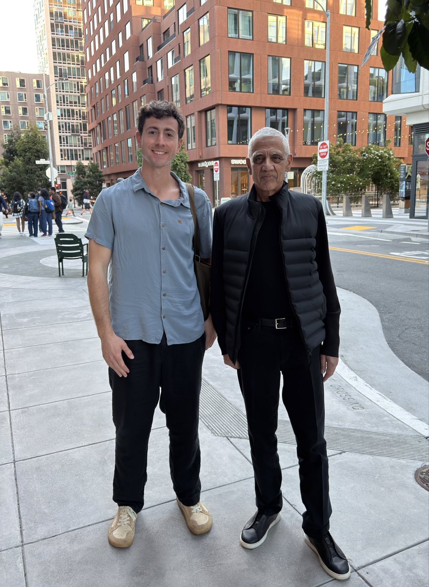 diegoiruo's tweet photo. 🐐’s @sama @garrytan @patrickc @mkratsios47 @vkhosla @ycombinator https://t.co/e5TJDd7OZp