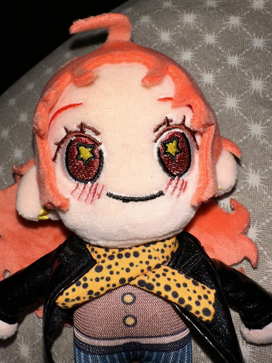 figispini's tweet photo. can she stop being ugly i’m being serious https://t.co/OsUVKheHb2