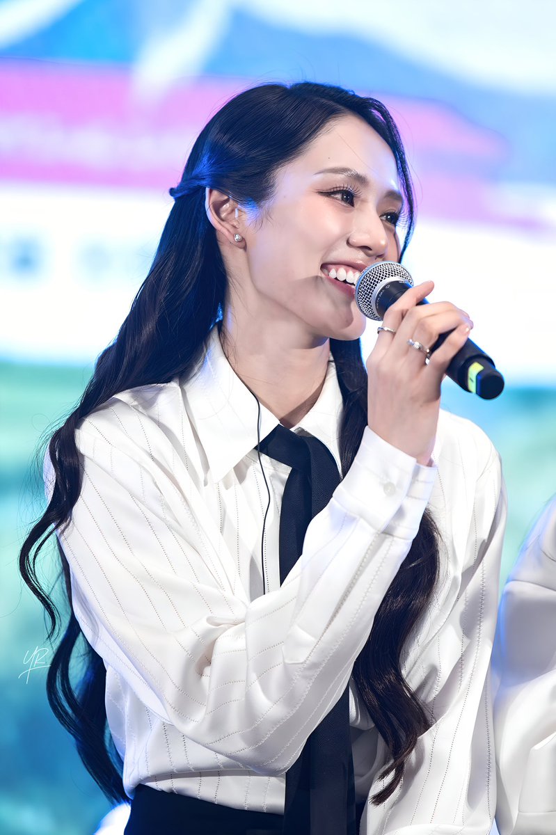 LYReerrrrr's tweet photo. 20260725😊

#LMSY2026FANMEETINGINKaohsiung
#ลูกหมีซอนญ่า 
#LMSY https://t.co/FNbnX0D3YX