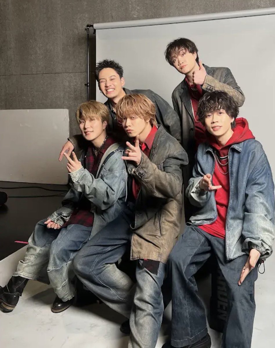 TS3qOETXP9iF1hg's tweet photo. CDFまであと4日❤️💚💙💜🧡
結局テレビ📺も新しくして
PPVの準備も🆗
あ〜楽しみ🥰
#Comyoutuber2
#2026CDF https://t.co/KH9oh4eUkN