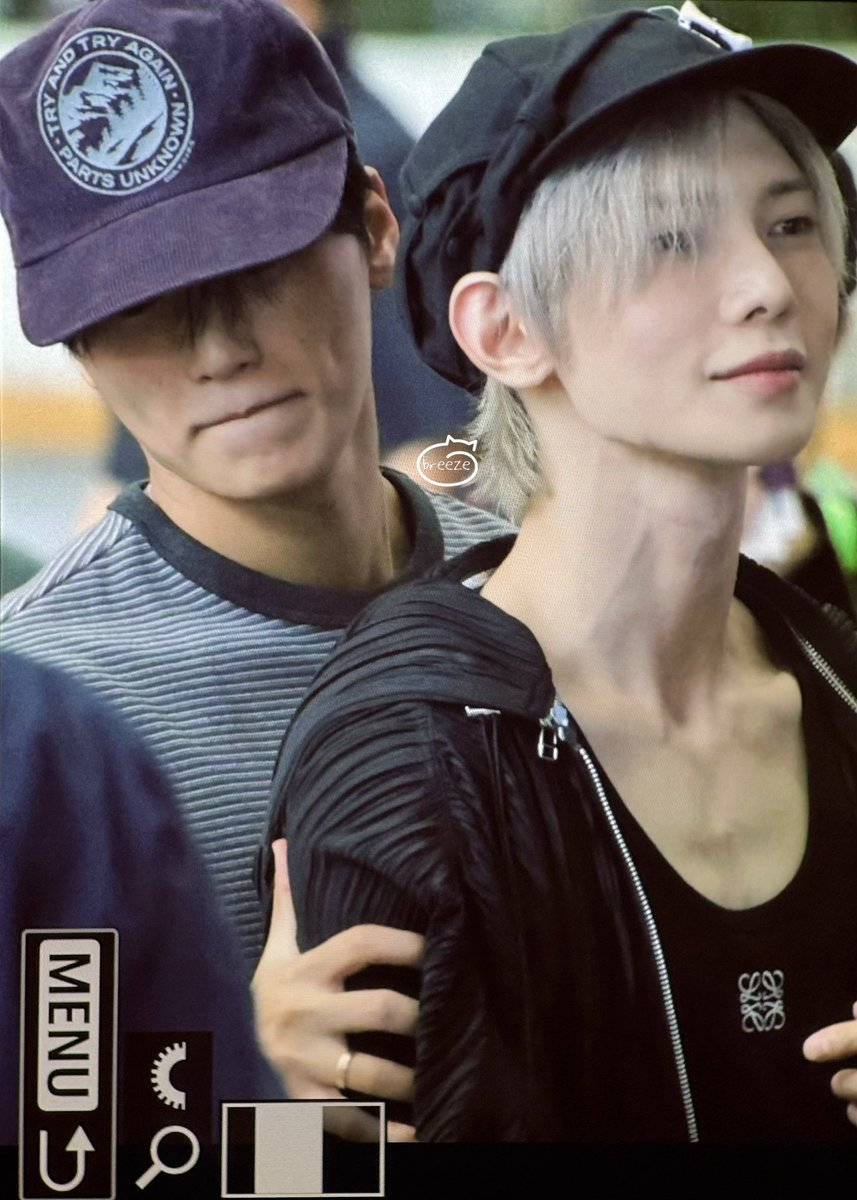 breeze990710's tweet photo. 260727  gmp출국 

오늘의 애착 여상이💓
#ATEEZ #ChoiSan #SAN #최산 #여상  
#YEOSANG #최강즈 #오늘의최강즈❤️ https://t.co/s6Vrz98bp3