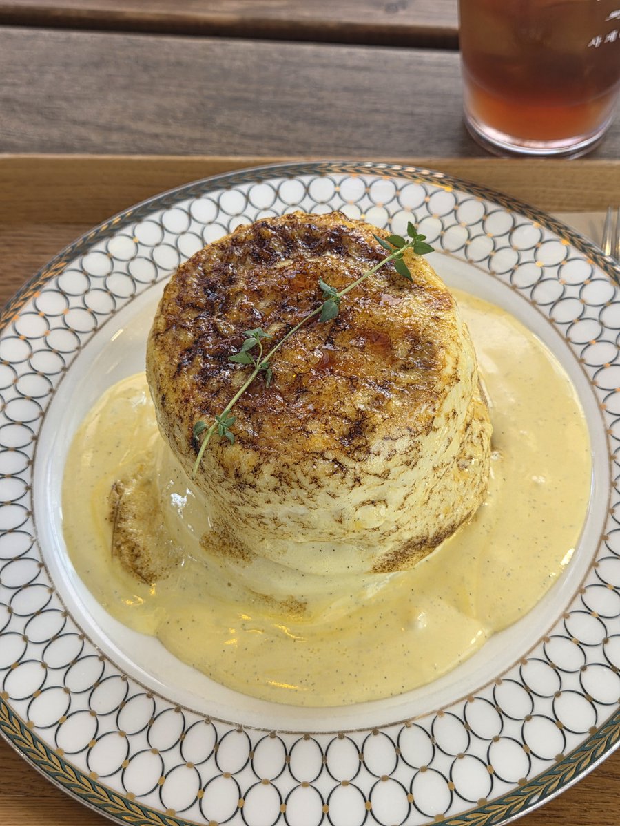 ha___ru_0's tweet photo. 맛있는거 먹고 소품샵 구경까지
너무 이쁜 뜨개 작품들 많아서 좋았다! https://t.co/nxn8kXScB9