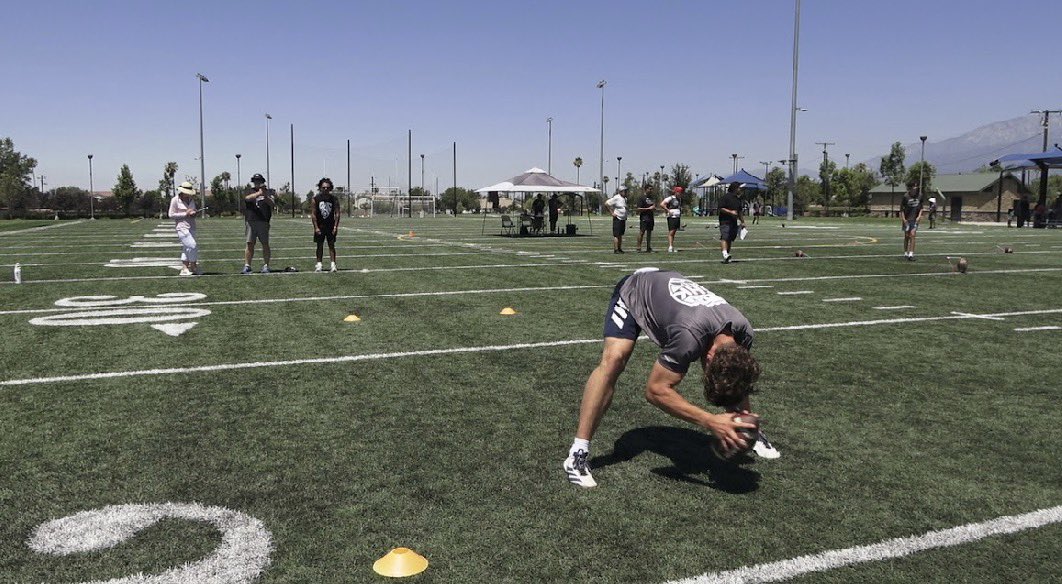 amill2210's tweet photo. Check out a clip and a couple pictures from the competition camp @SnapH0ldKick a couple months ago. Just got the video back.

Snap was a slight wobble but topped out at 36mph!

Won first place in the college division.
@KickingDynamics @CitrusFootball https://t.co/fWyz5EXgb2