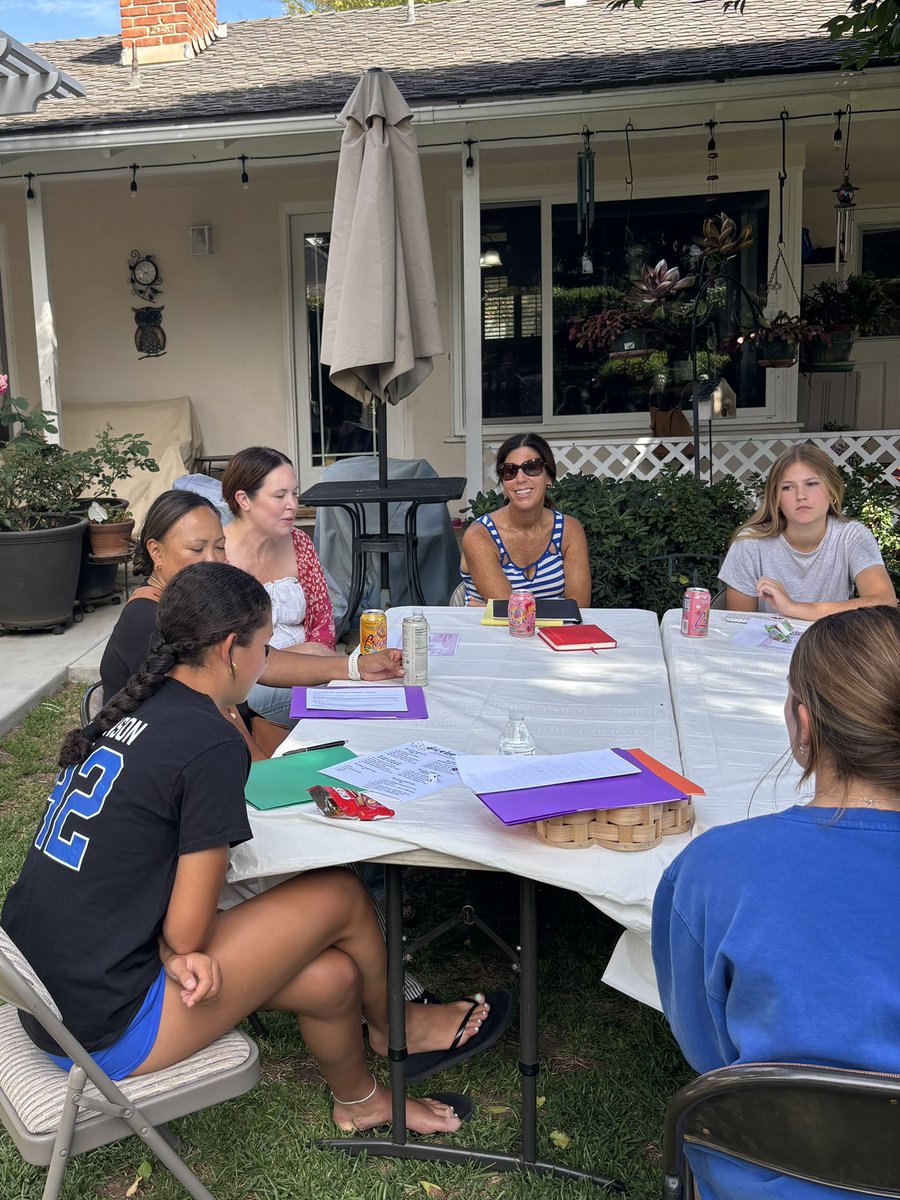 AaliyahSoccer11's tweet photo. Attended our NCL Ticktocker Board Training event today. Learned a lot from our Chapter President. Met with my fellow Board Members and our GLAs to discuss ideas for the upcoming year. Excited to lead the Class of 2029 this year.
#NationalCharityLeague #GiveBack
#FutureLeaders https://t.co/XlHaPHnOIW