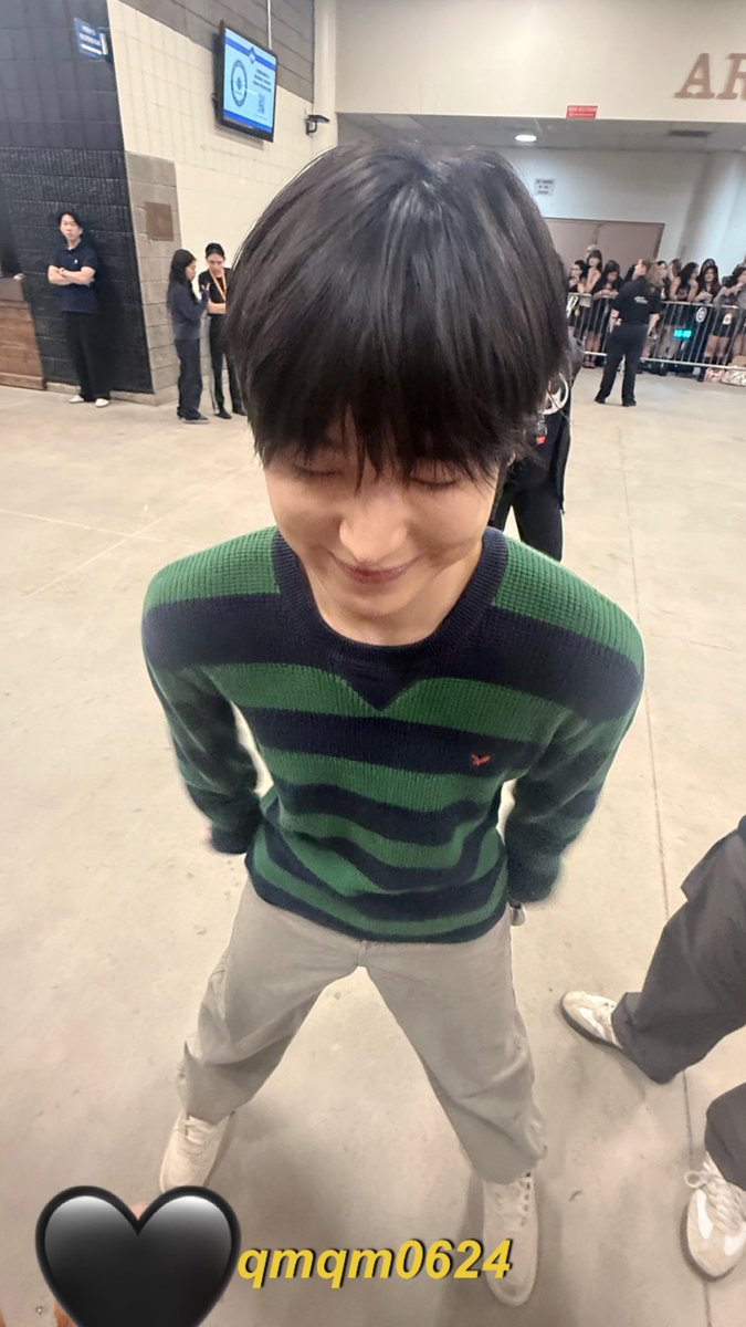 브브 tweet media