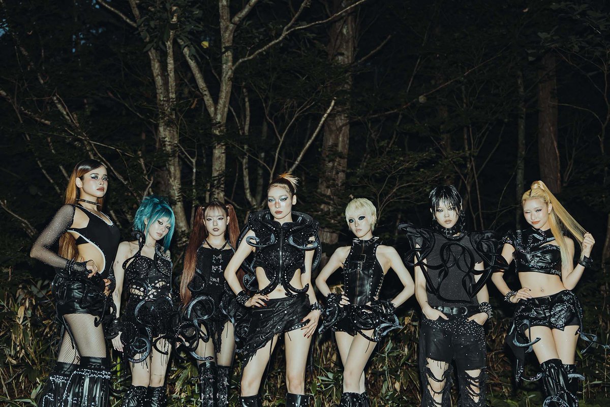 rollingstonejp's tweet photo. 【フジロック】
XG、苗場で解き放ったX-POPの可能性　メンバーが語る「今」を生きる力
🔗https://t.co/3kxlUshOsJ

フジロック初出演で、約1時間のバンドセットを披露。苗場で生まれた特別なエナジーと、今のXGを動かす「信じる力」を語った。
@XGOfficial_ @fujirock_jp #XG #fujirock #フジロック https://t.co/dExEpU8Cwm