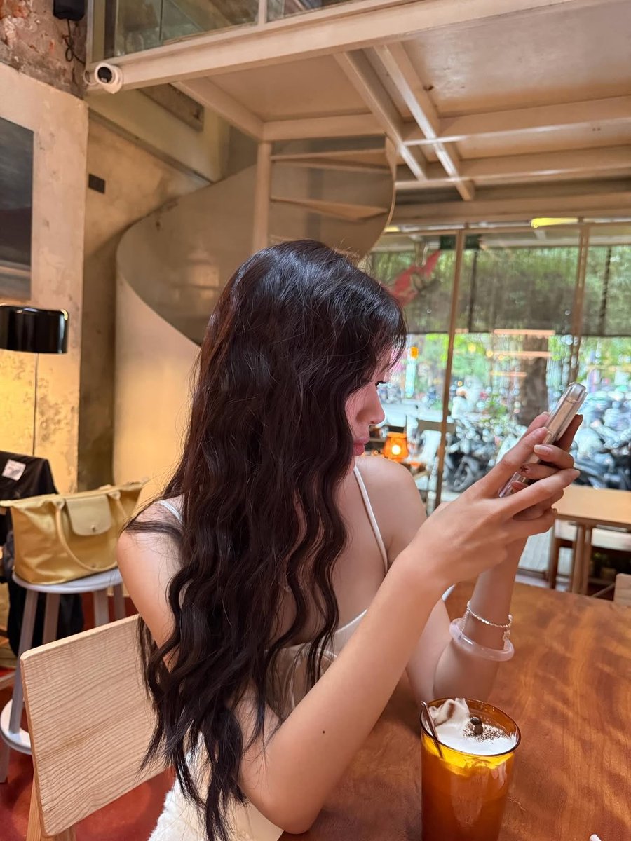 Mỹ Anh tweet media