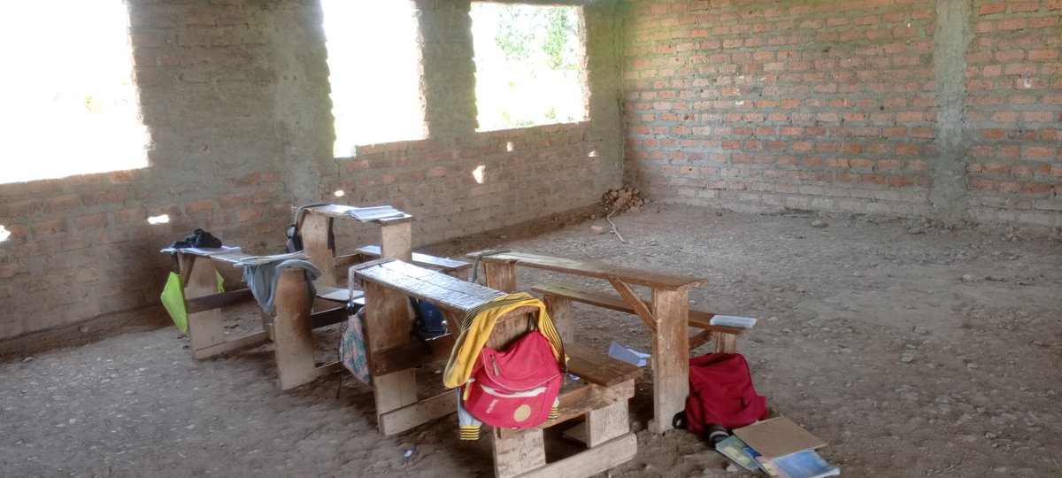 CliffO254's tweet photo. @ray_omollo Do something to this school next to you in your home area.
School name
KASIBOS PRIMARY SCHOOL
Address
Kokoth Kataa, Rachuonyo, West Karachuonyo. https://t.co/52qCFaFQj8