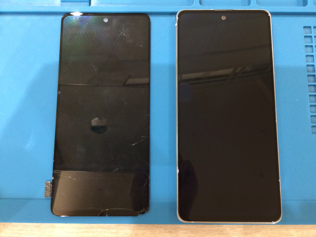 iPhone_dnarita's tweet photo. 📱🎮 スマホ・ゲーム機の故障ならお任せください！

iPhone修理はもちろん、
Switch・iPad・Android端末の修理にも対応しております！
✅ 画面割れ
✅ 液晶不良
✅ バッテリー交換

「壊れたけど直るかな？」
そんなご相談も大歓迎です(^^♪
当店へお気軽にお問い合わせください！
#iPhone修理 https://t.co/TWc6a5rNNS