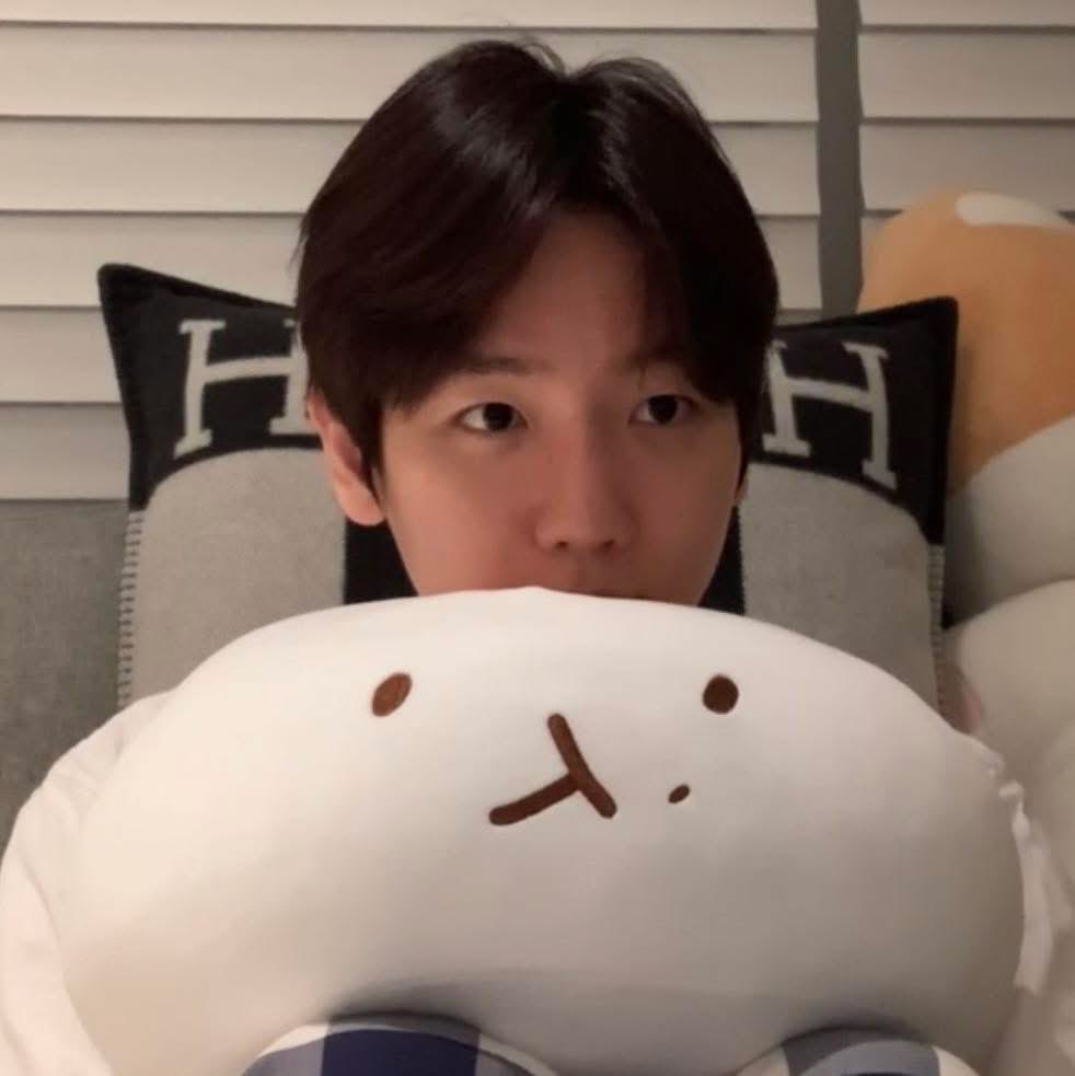 ube_0211's tweet photo. คิดถึง🐶😭😭😭 https://t.co/K4Ul4J975I