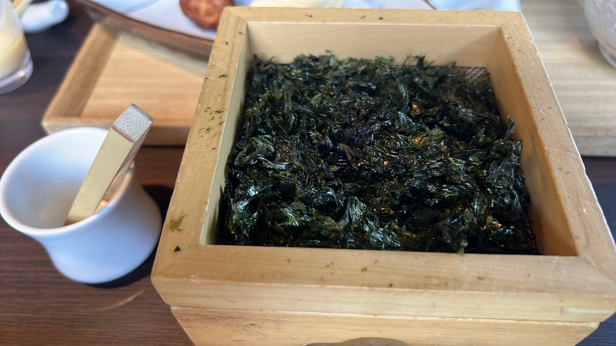 ichigenya777's tweet photo. 宿の朝食と映えの団子屋さん🍡 https://t.co/FBCVo7aqKI