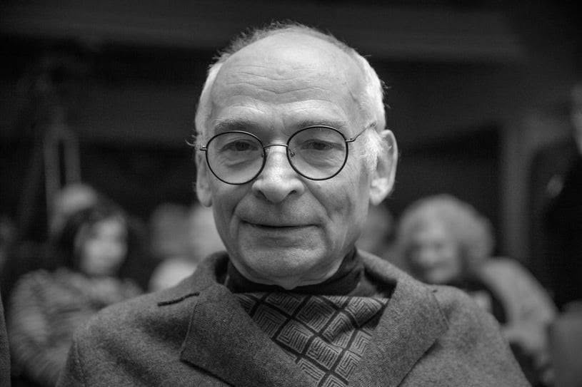 zdzisawrodzik's tweet photo. Zamordował psa. Stracił życie ratując psa. Według takich wartości Polska jest podzielona. Nie gadajcie mi tu o patriotyzmie. Tej połowy co morduje nie da się kochać. https://t.co/op8p4ByR2t