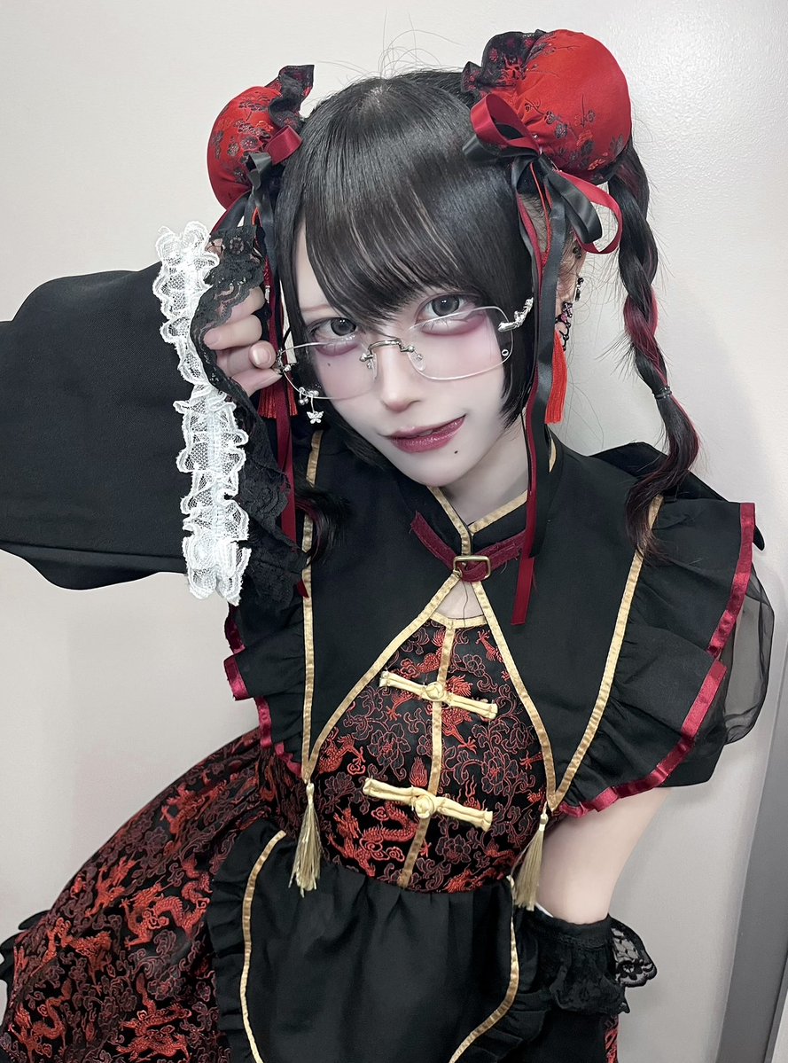 saq_o0's tweet photo. 余所見、浮気厳禁⚠️ https://t.co/7pwvsHcoin