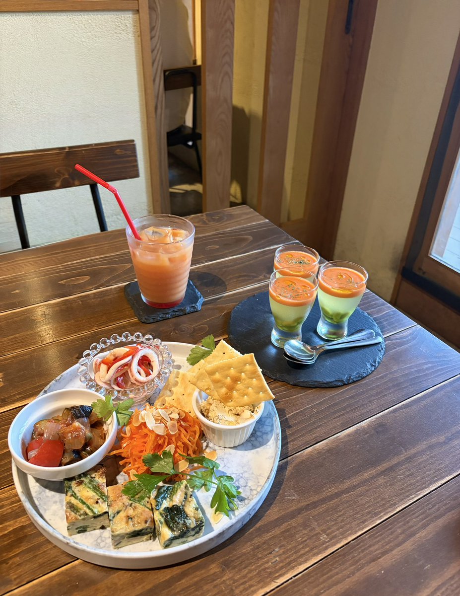 _himari___6's tweet photo. おしゃれな女子会。

#日常垢 https://t.co/yZoK3JGNYV