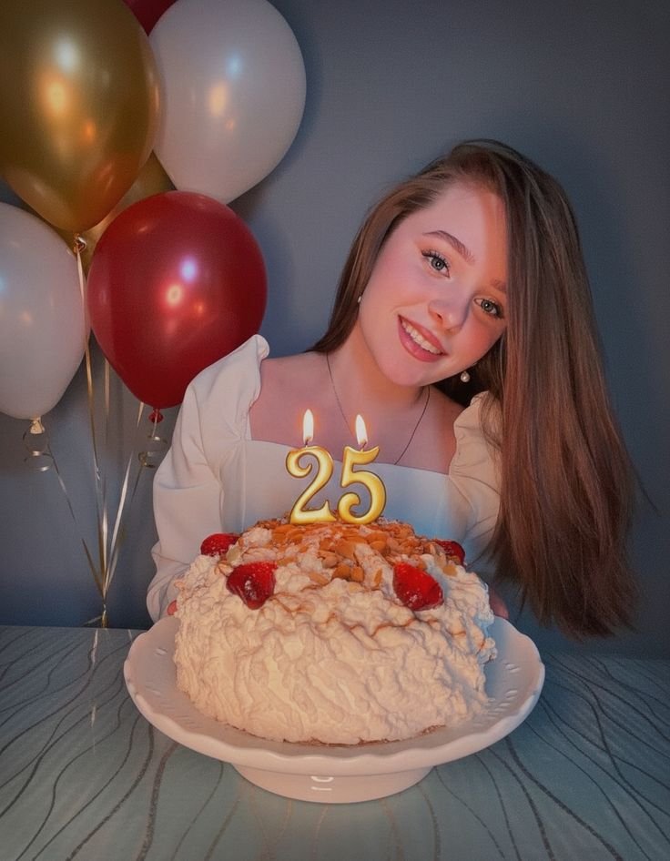 NimraAlilx's tweet photo. Happy birthday to me https://t.co/0o86dCBvfo