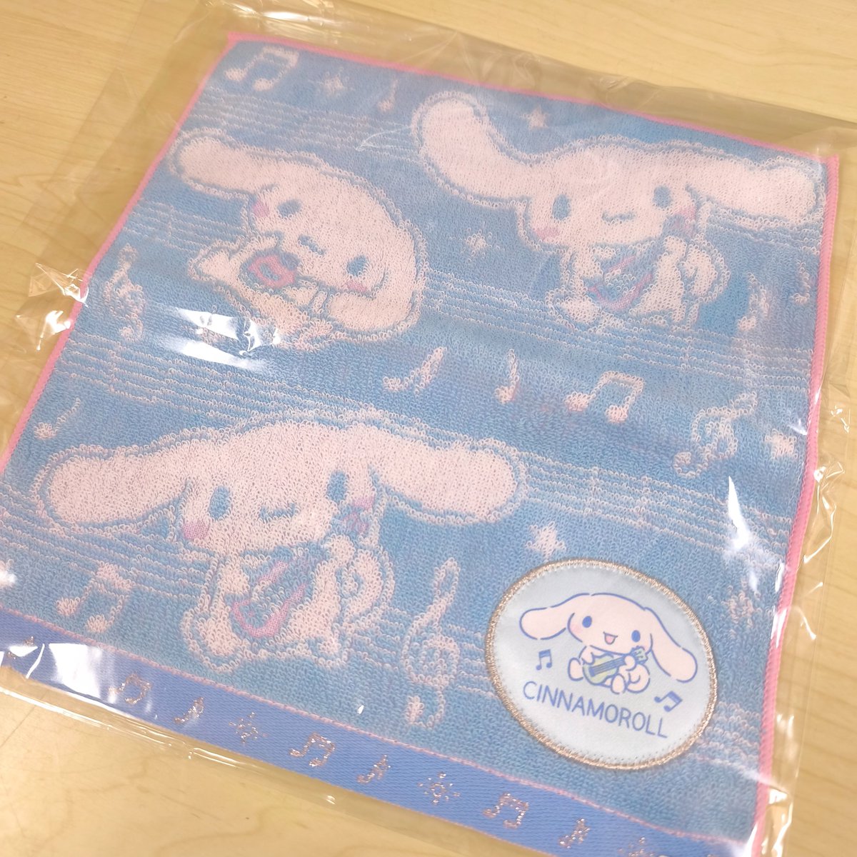 windsu_twitt's tweet photo. 《イオンタウン守谷店》 
かわいい音楽雑貨が入荷しました❣️
人気のミアムジカシリーズのメモはレッスンノートにもできちゃいます◎
シナモロールのハンカチは音符がいっぱいでとってもキュート💖
ぜひ雑貨コーナーも覗いてみてくださいね♪ https://t.co/zuuJu1x8m5