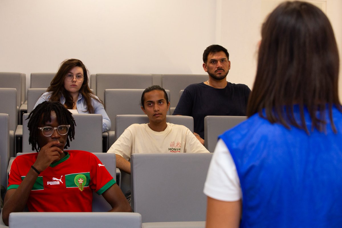 EU_group's tweet photo. 🇪🇸 Our Career Connect Days brought Decathlon experts to our Barcelona campus for an inspiring session on company culture, innovation, and global success. Our students gained industry insights, connected with professionals, and explored future career opportunities. https://t.co/AjV2lBwNK4