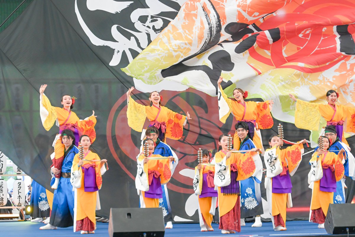 hiro4x312's tweet photo. 2026.07.19(Sun.)
#ライオンズ夏祭り2026

じっとしていても汗が流れ落ちるほどの暑さの中、とても素晴らしい演舞をありがとうございました😃

Team: #凜空 (ステージ会場) - 1
(ダイジェスト版)

#よさこい
#yosakoi
#ダンス https://t.co/gF1QHjPn8a