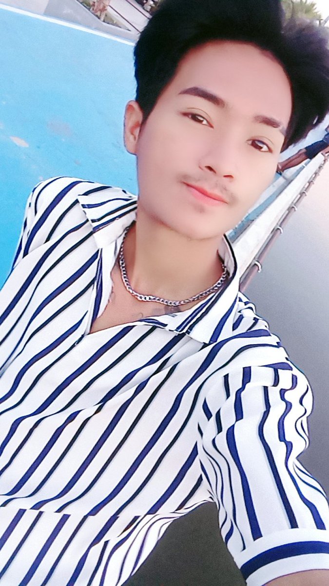 နှောင်ကြိုး tweet media