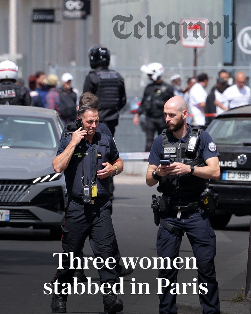 Telegraph's tweet photo. Three women have been stabbed in Paris, one of whom is believed to be pregnant.

The ⁠man, who was arrested at the scene by an off-duty police officer, attacked the women with two ‌kitchen knives in Place de Clichy. 

🔗: https://t.co/lDqlsup4LM https://t.co/OLZbyraT0h