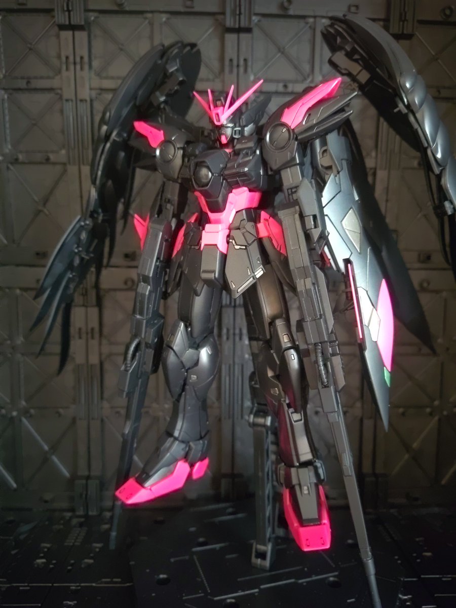 MG ウイングガンダムゼロ EW Ver.Ka [リサーキュレーションカラー