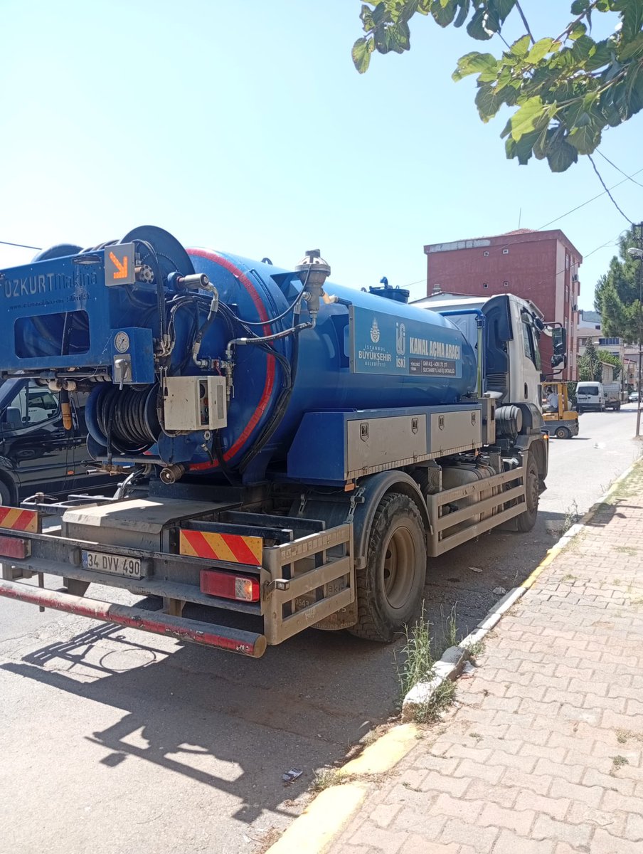 gulsah_efiloglu's tweet photo. 💧 İSKİ çalışıyor!
Sultanbeyli’mizde altyapımızı daha güçlü, daha sağlıklı ve kesintisiz hizmet verecek şekilde çalışır durumda tutmak için ekiplerimiz sahada aralıksız görev yapıyor. Temiz, güvenli ve sürdürülebilir bir altyapı için çalışmalarımız kararlılıkla devam ediyor. https://t.co/FDaFidWuXE