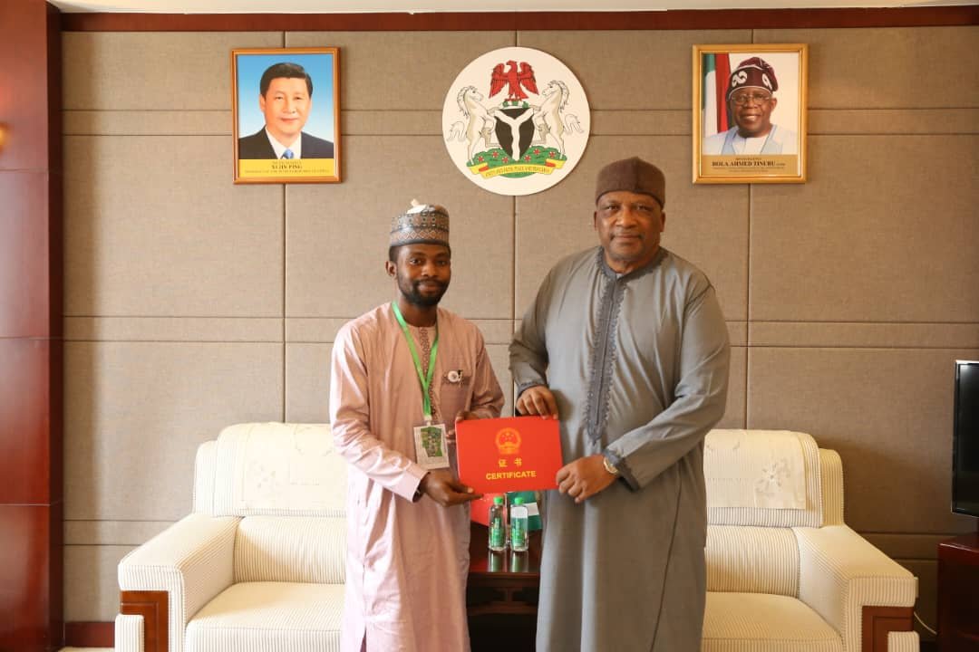 MYPD2020's tweet photo. Today I received four young Nigerians out of the six that just completed their two-week Seminar on Urban Development and Chinese Modernization for Developing Countries as part of the MOFCOM's Urban Development Programme. This is sponsored programme by the government of People's Republic of China. It is in line with the Comprehensive Strategic Partnership between Nigeria and China.