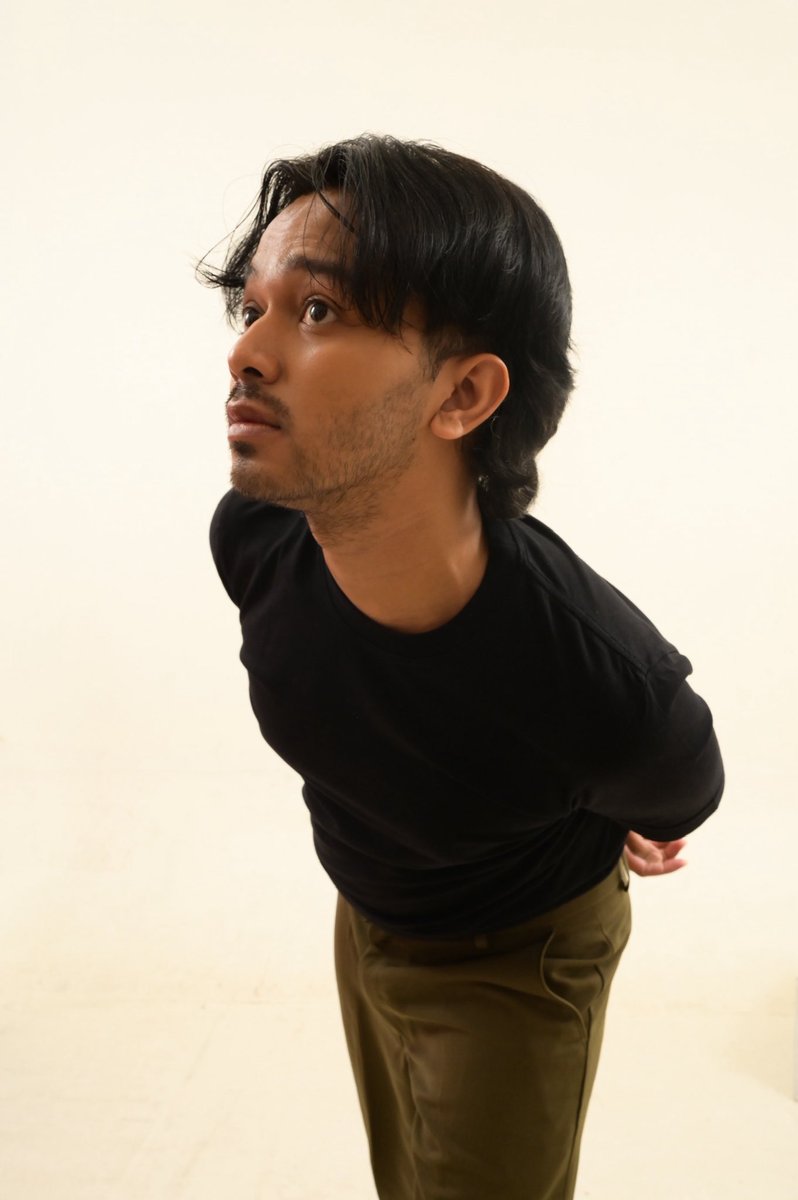 nangbaguss's tweet photo. Paling fresh dibilang mirip syahrul Lmen 

[cuma aku versi skinnyfat aja HAHAHAHA] https://t.co/8f0Cw61lnl