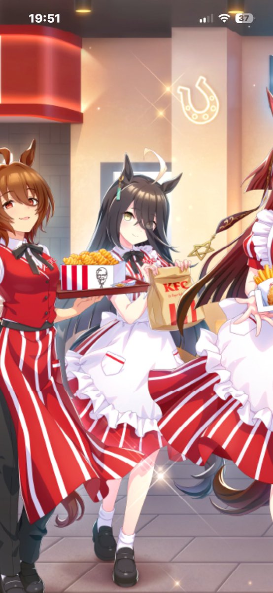 RedwoodHSSNA's tweet photo. @KFC_jp THATS MY DAUGHTER RIGHT THERE THATS MY DAUGHTER https://t.co/unQ18BoG80