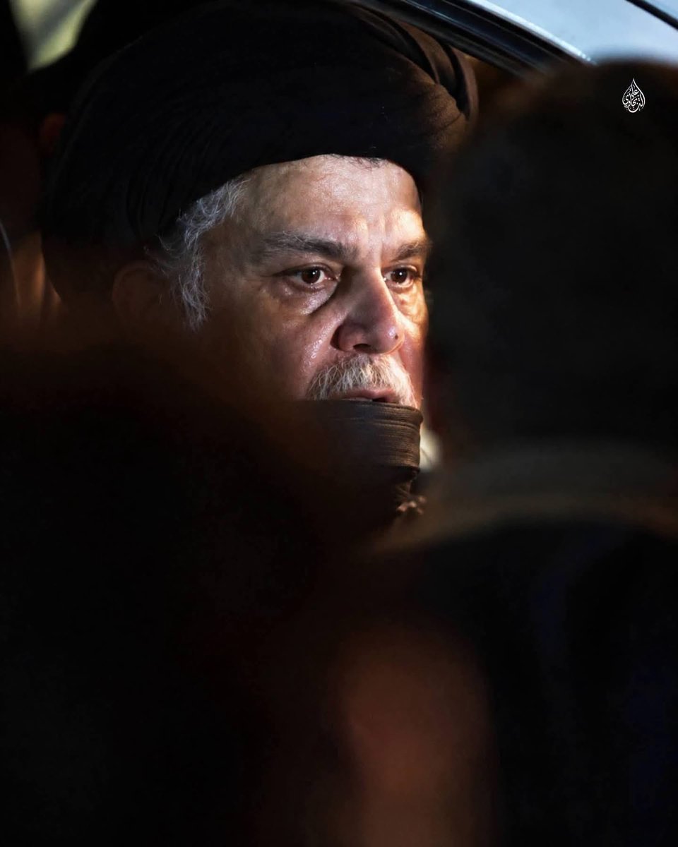 aliaansaree's tweet photo. التعب يبدو واضحاً على السيد مقتدى الصدر في خدمة زائري الإمام الحسين "عليه السلام" ..

عظم الله لك الأجر سيدي وجزاكم الله جزاء المحسنين 

#الزيارة_الاربعينية https://t.co/M9gp5AUbOH