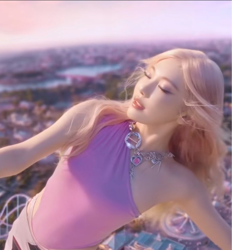 chaenglovesus's tweet photo. kiss n tell                                         wda https://t.co/EOQJfGytJq