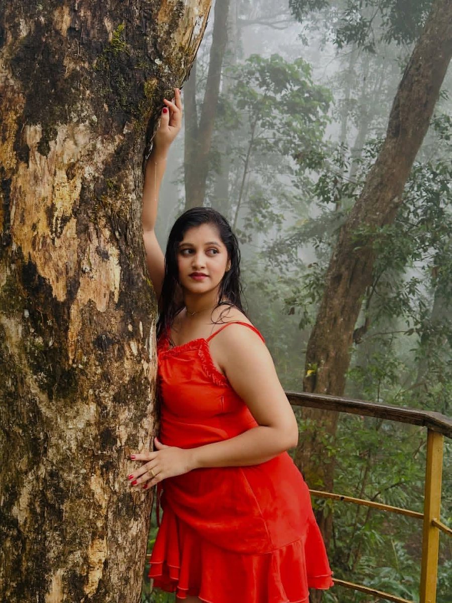 sneh42861's tweet photo. Looking at this beautiful face, it feels as though the forest has brought its most beautiful story to life ❤️‍🔥 https://t.co/axqP6qXjTC