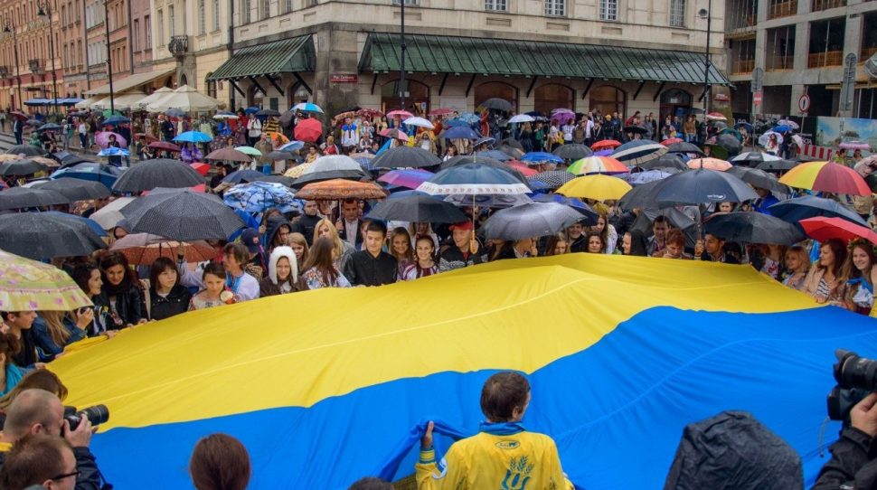 cuprwarszawa's tweet photo. 🇵🇱 Sopot chce państwowej kampanii w obronie Ukraińców. Radni piszą o "ksenofobii i nacjonalizmie". Miasto jako pierwsze w Polsce przyjęło taką rezolucję . #Sopot #Ukraina #Polska #Rezolucja #Polityka https://t.co/OPt0LBGb5V