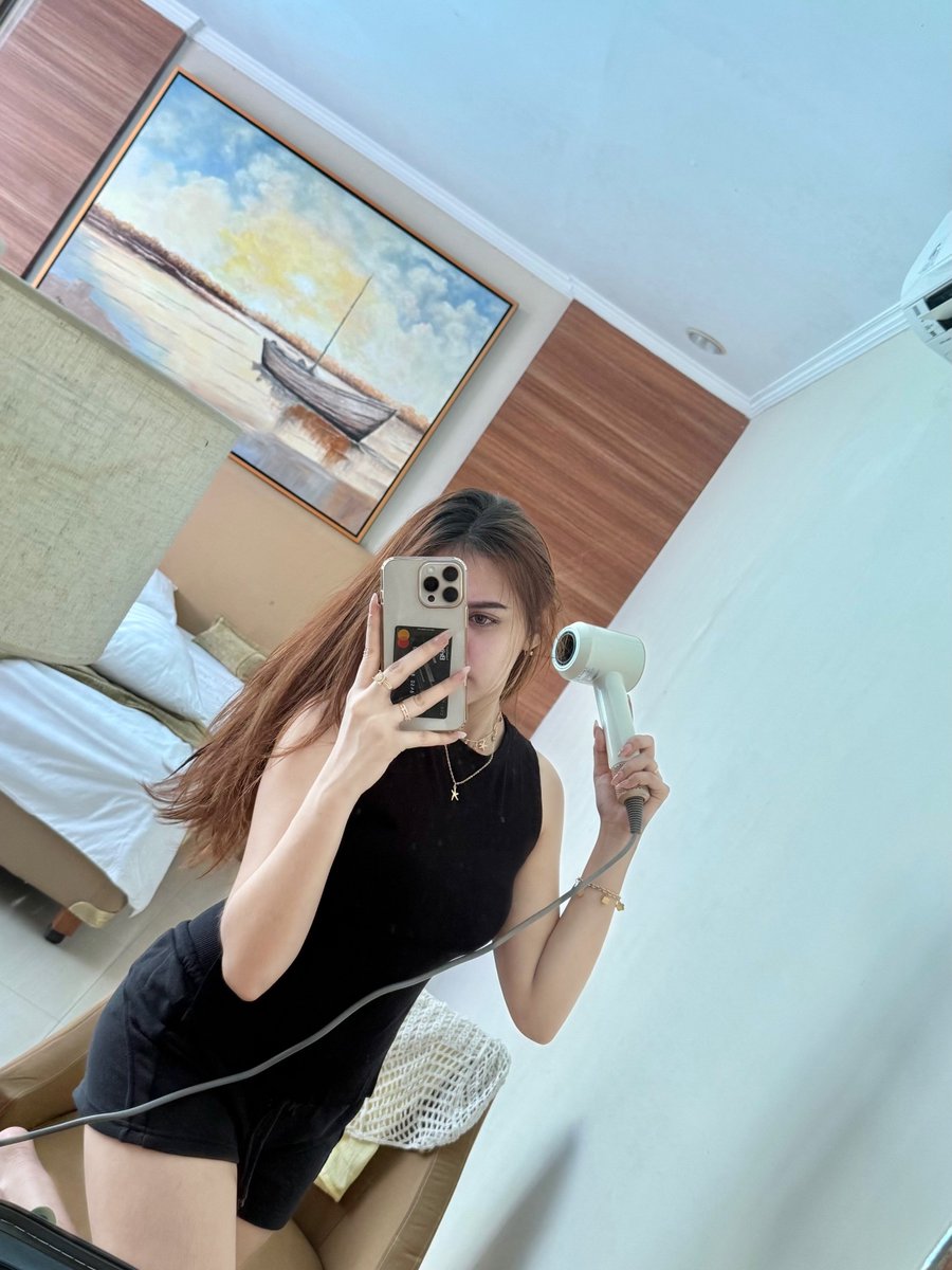 NSrikanth90's tweet photo. hii available #availjember #bojember https://t.co/2ZZOLemdps