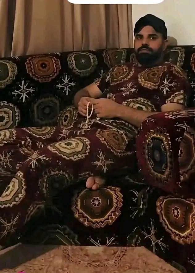 ismailk2020's tweet photo. لماً الدنيا تغلبك بالاقدار 
اغلبها انت بالرضا .....🤍 https://t.co/SNb42whPRi
