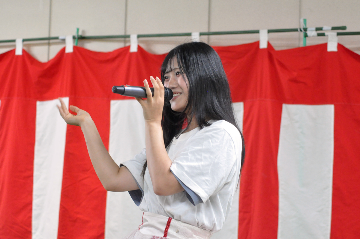 taririn_148's tweet photo. 2026.7.25. 第71回中川金魚まつり 東会場
HelloWINGs/丸地ひより
悪魔の羽根を失くした片翼の天使も残り1ステージで眠りにつく
#金魚まつり #HelloWINGs #太陽サンサンひよりサァン https://t.co/471LfwLqEE