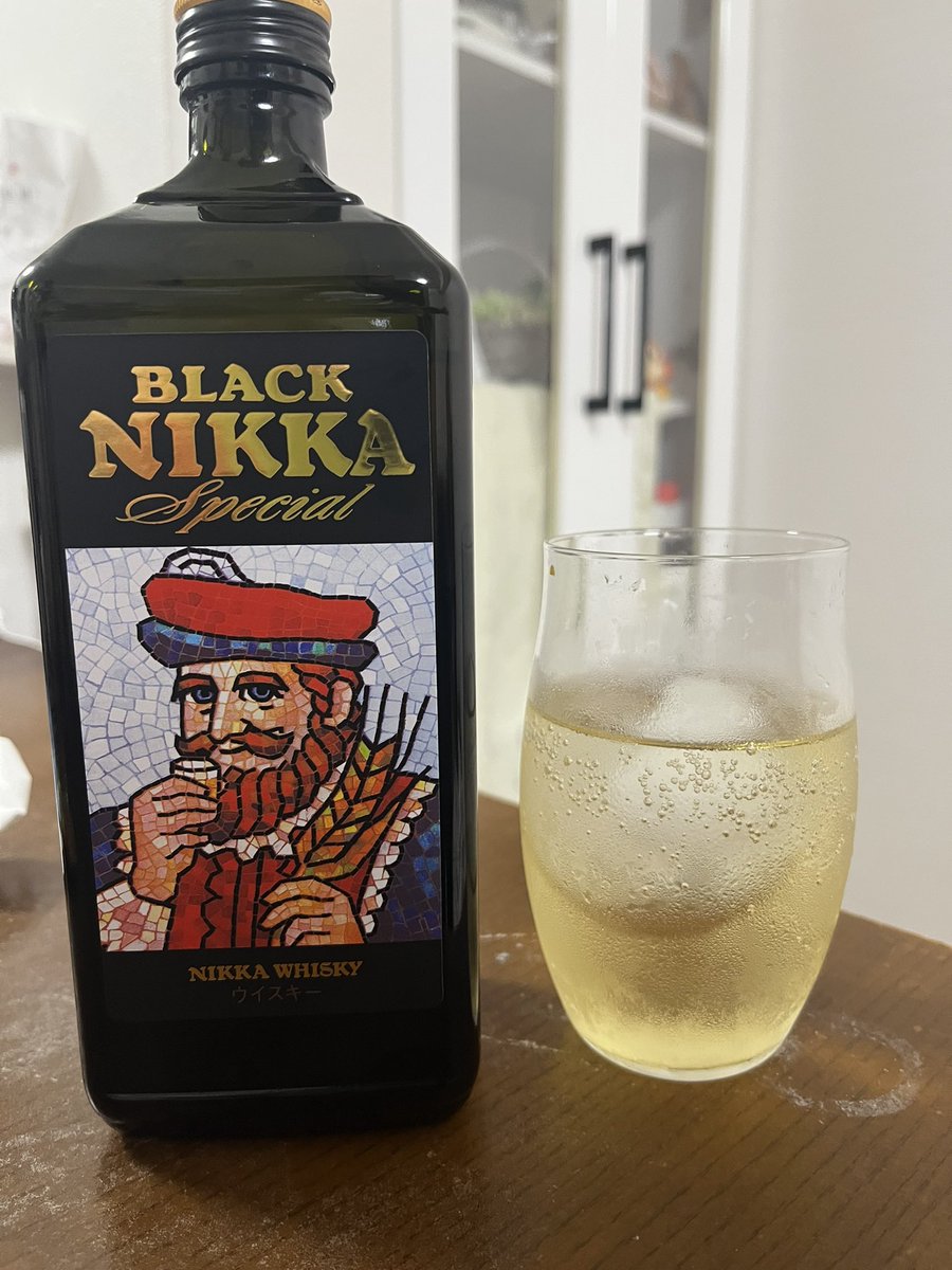 ryubi_78's tweet photo. ニッカスペシャル
1500円くらい
角より甘口なウイスキーが飲みたい人にオススメ https://t.co/9FLLCHQWW9