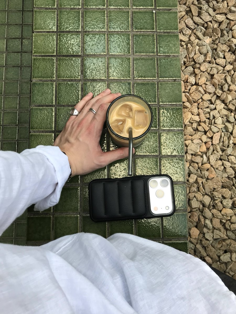 keita_earth's tweet photo. 夏は小物で差がつくって
おしゃれな先輩から教えてもらった https://t.co/IMxHUo8tcT
