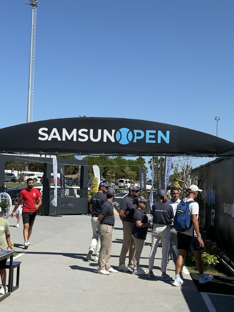 hatkoriza's tweet photo. “Samsun Open” gibi güçlü ve sürdürülebilir bir marka oluşturma fikri, gerçekten vizyoner bir yaklaşım. Şu anda devam eden ATP Challenger organizasyonu ve ardından düzenlenmesi planlanan WTA 125 gibi uluslararası turnuvalar, Samsun’un spor turizmi ve şehir tanıtımı açısından önemli bir değer kazanmasına katkı sağlayacaktır.

Bu büyük organizasyonların şehrimize kazandırılmasında emeği geçen, destek veren ve sürece katkı sağlayan herkese teşekkürler.