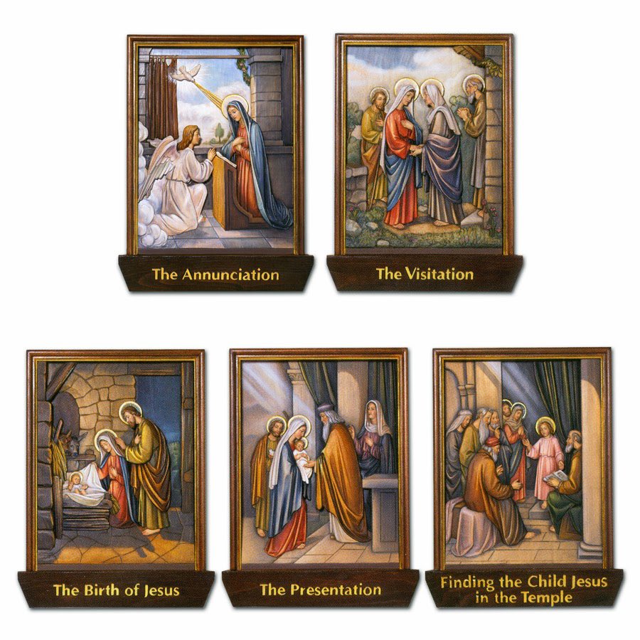 FATIMA13_May_17's tweet photo. Monday: Let us pray The Joyful Mysteries 🙏🏻💙 https://t.co/7ATO1pyGgD
