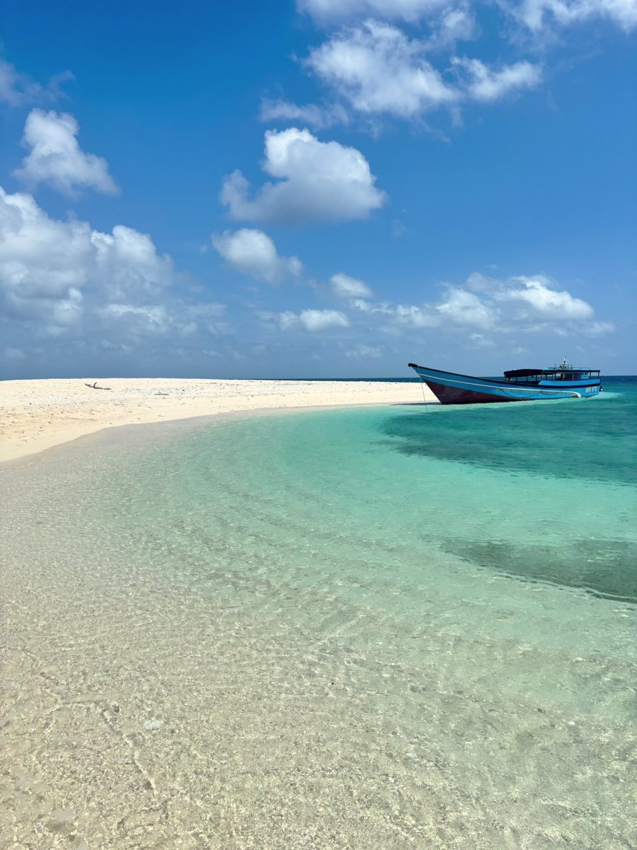 shineaani2's tweet photo. Pulau nailaka, banda neira~ https://t.co/tDhM9k1Su0