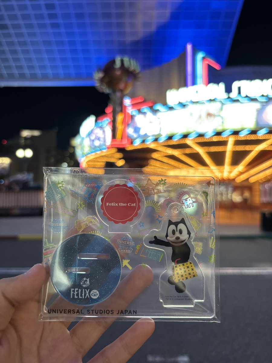 cookie_squash's tweet photo. 【交換】ユニバ アクリルスタンドキーチェーン

［求］エルモ&amp;クッキーモンスター

［譲］フィリックス

FF外でも大丈夫です！
現在パーク周辺におります。 https://t.co/SlvGyUHppJ