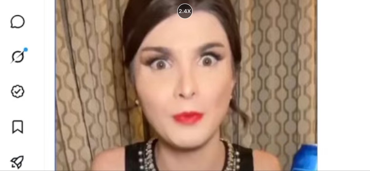 SamuelKentoffio's tweet photo. The only difference is one looks like a woman one looks like a man pretending to be a woman, but man they are very similar https://t.co/q7X7JqqMaN