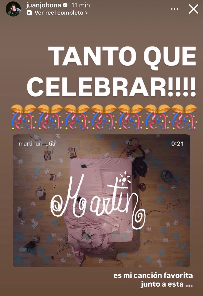 Sofiafs_86's tweet photo. Cuando mi petit sacó su AOTY y su marido orgullosisimo puso esto en insta 🥹🤧❤️‍🩹 https://t.co/ydsa5ldYr8