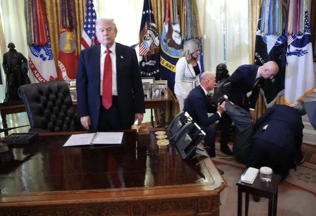 SkylineReport's tweet photo. When are we going to admit Trump has lost the narrative?

He says affordability is a hoax.

He says Iran is desperate for a deal.

He says he isn’t profiting from the presidency.

He denies there are munitions shortages.

He says TrumpRx is better than the ACA.

None of it is true.